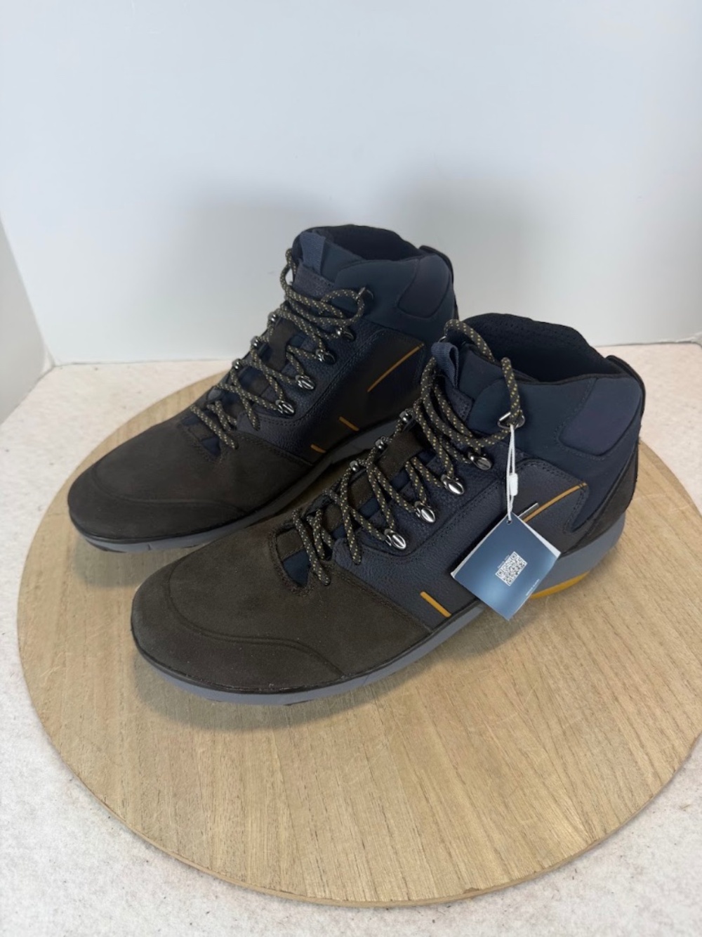 GEOX Respira Amphibiox Active Mens 11 Waterproof Hiking Boots Brown/Navy NWT